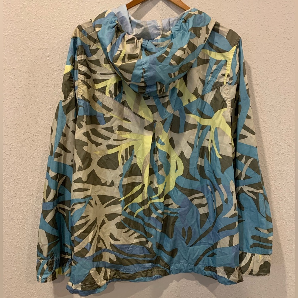 Athleta Multicolor Camouflage Lightweight Windbreaker - Picture 3 of 3
